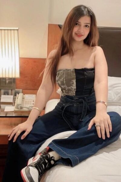 Read more about the article Call Girls In Sector 88 Gurgaon ❤️8860477959 ✔️Russian Escorts In 24/7 Delhi NCR