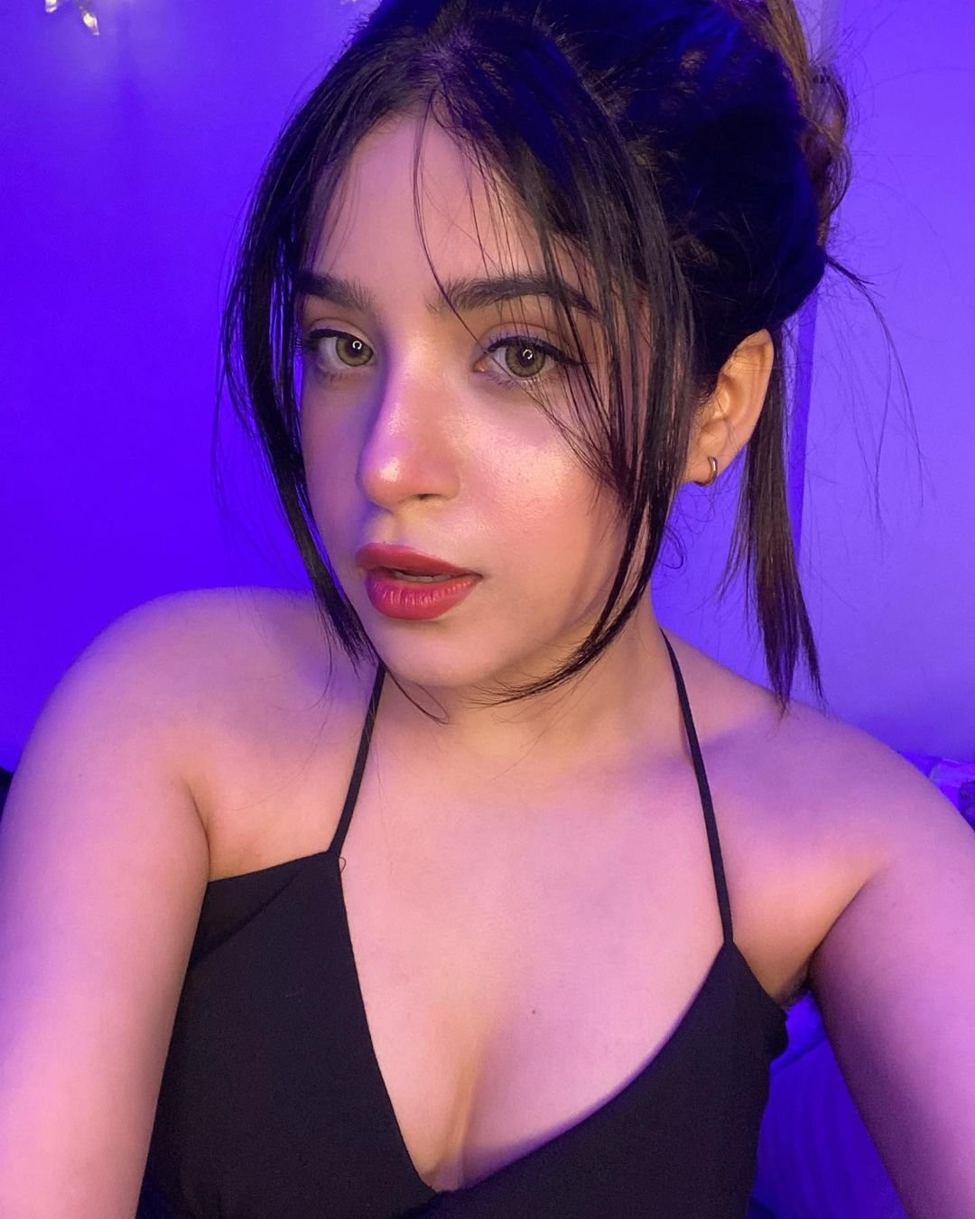 Read more about the article Call Girls In Kalindi Kunj 9711800081 Escorts Service Delhi NCR