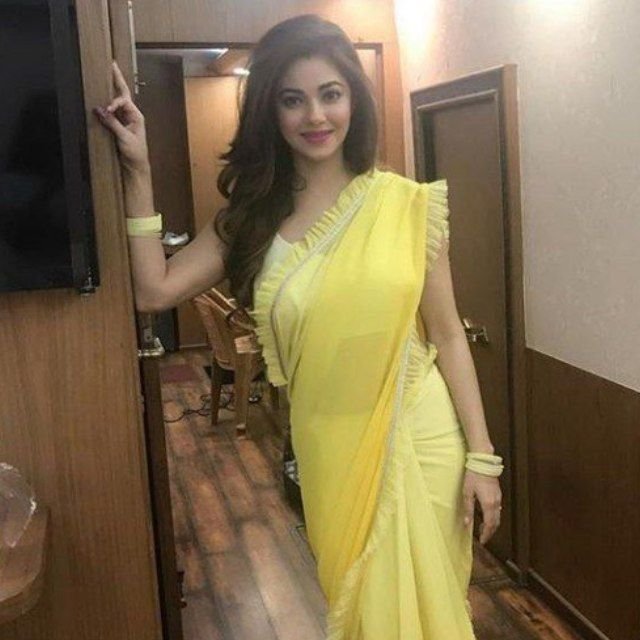 Read more about the article {Note: We Deals only in Bollywood Models & Celebrities, So If you are looking for a Low Budget/Cheap Escort Girl then Please Excuse Us} Mumbai TV Celebrity Escorts, Mumbai Mature Escorts, Boll