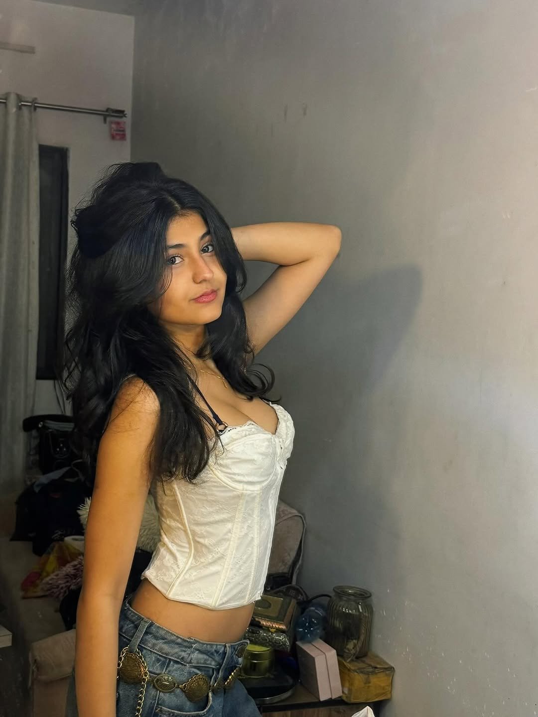 Read more about the article Call Girl in Birla Lines Delhi NCR Escort Services Call 9711800081